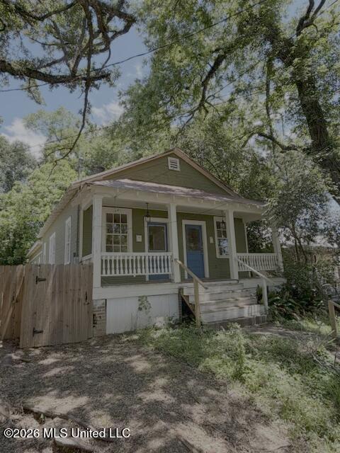 207 Saint Mary Street Property Photo 1