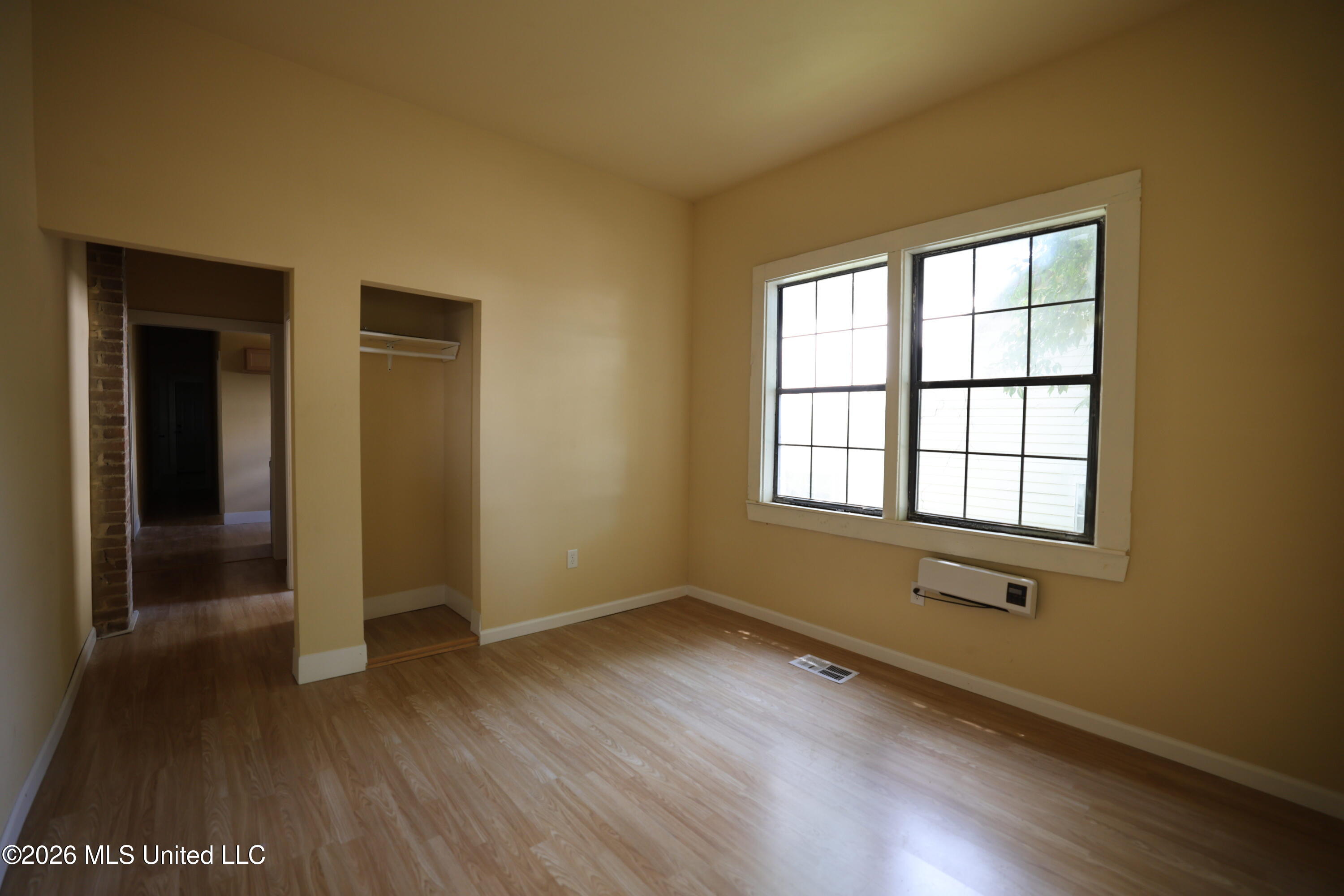 207 Saint Mary Street Property Photo 6
