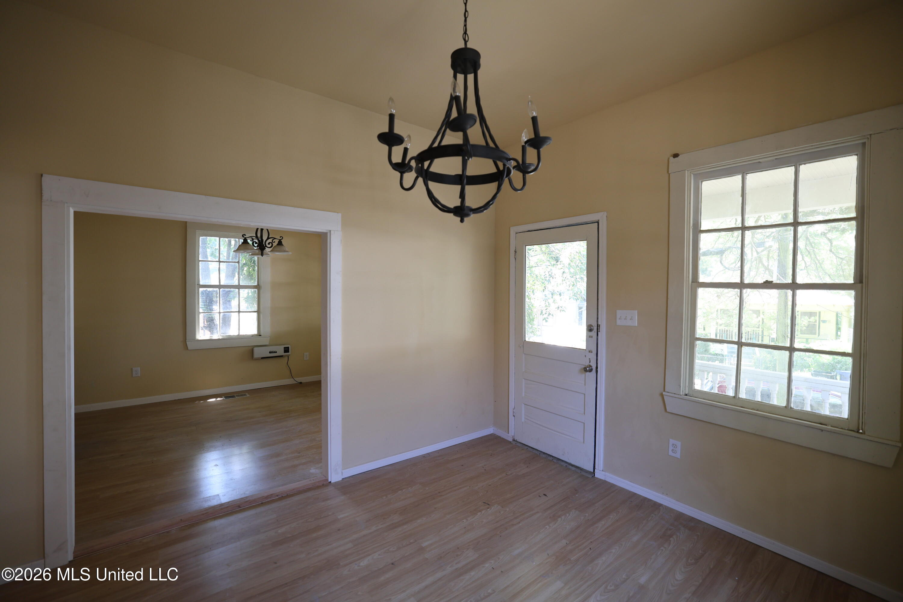 207 Saint Mary Street Property Photo 25