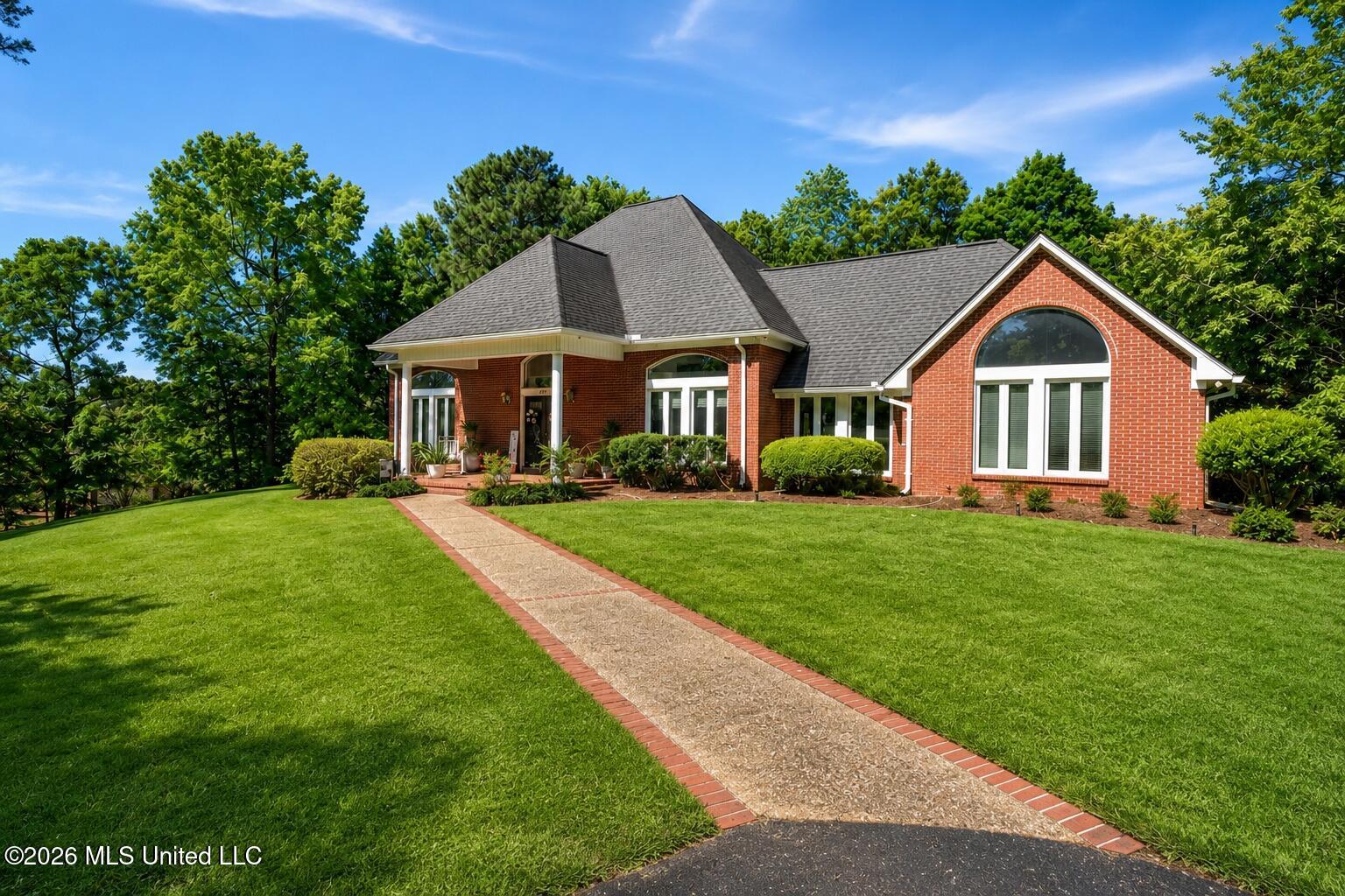 125 Rosebud Trail Property Photo 2