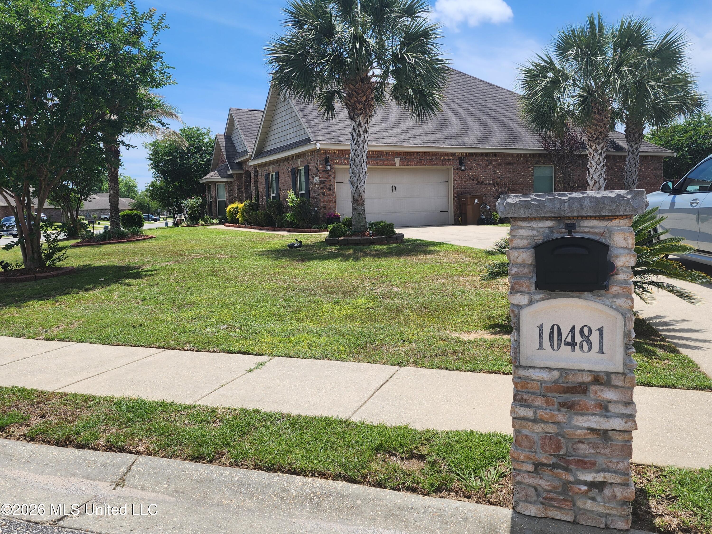 10481 Chapelwood Drive Property Photo 6