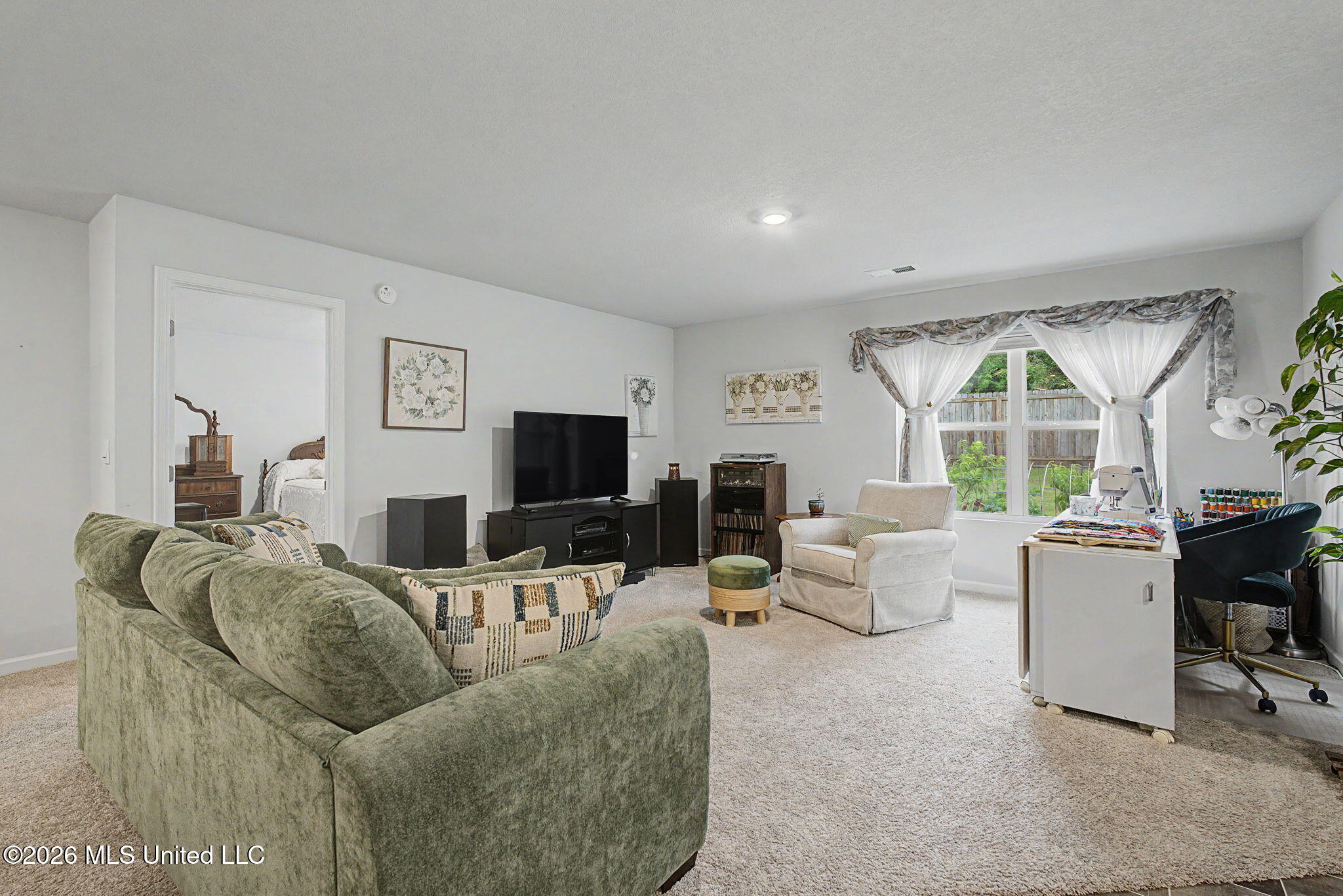 26 Lee Creek Lane Property Photo 6