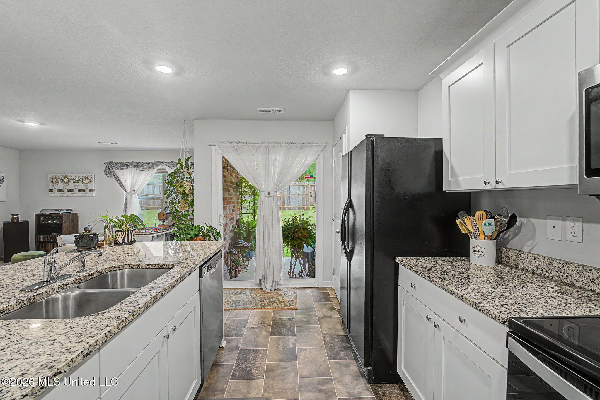 26 Lee Creek Lane Property Photo 10