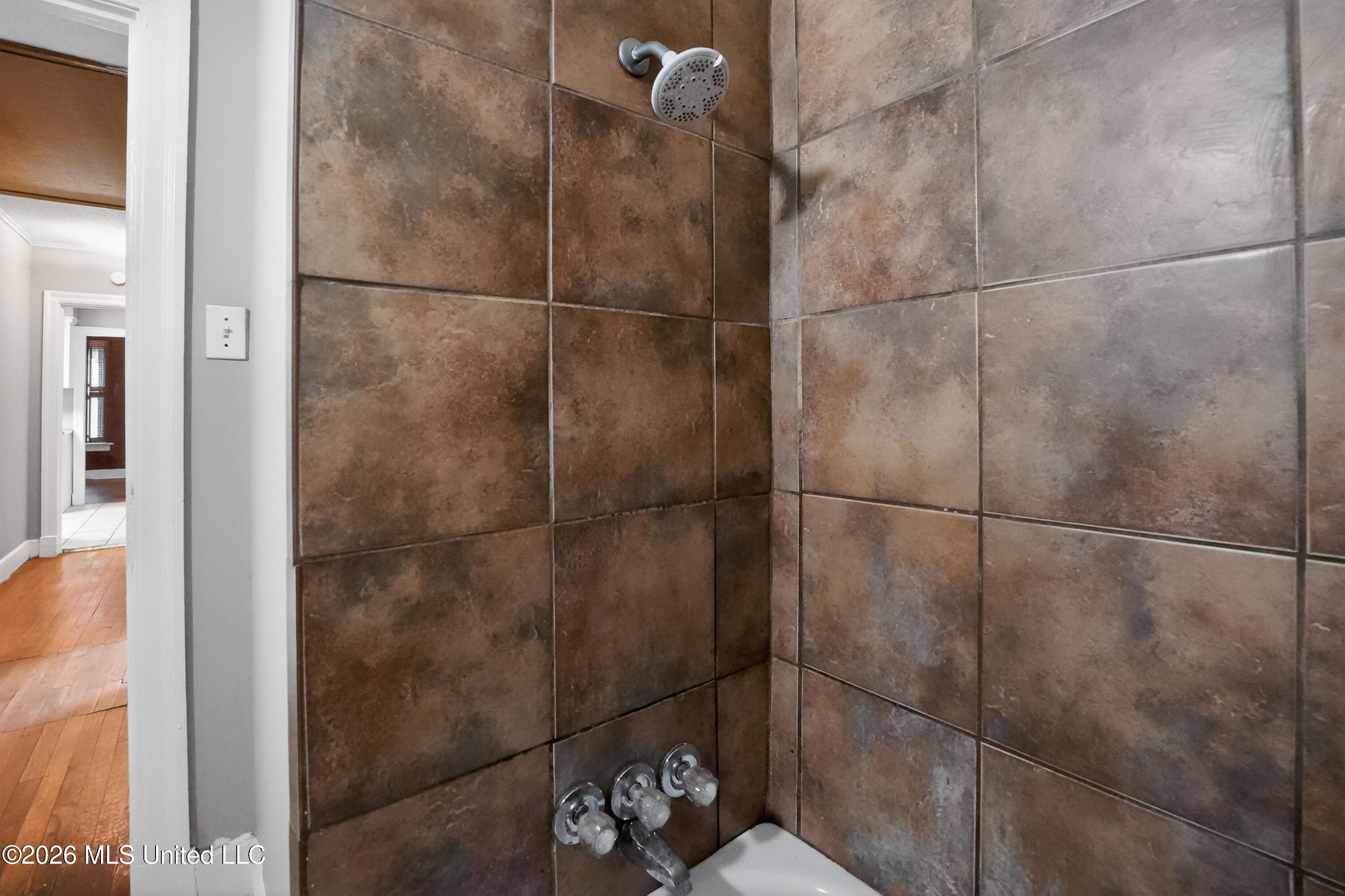 3021 Downing Street Property Photo 20