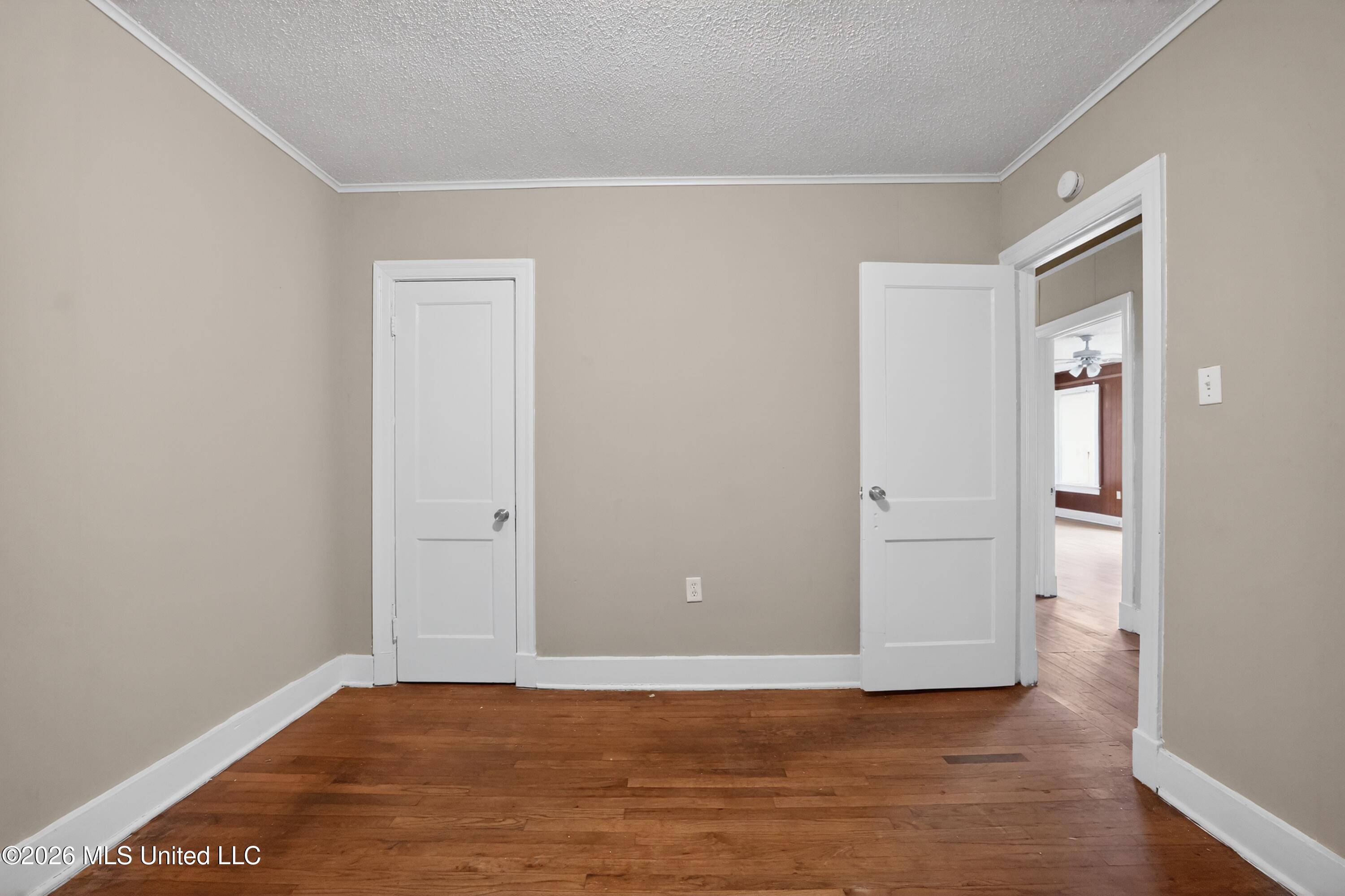 3021 Downing Street Property Photo 24