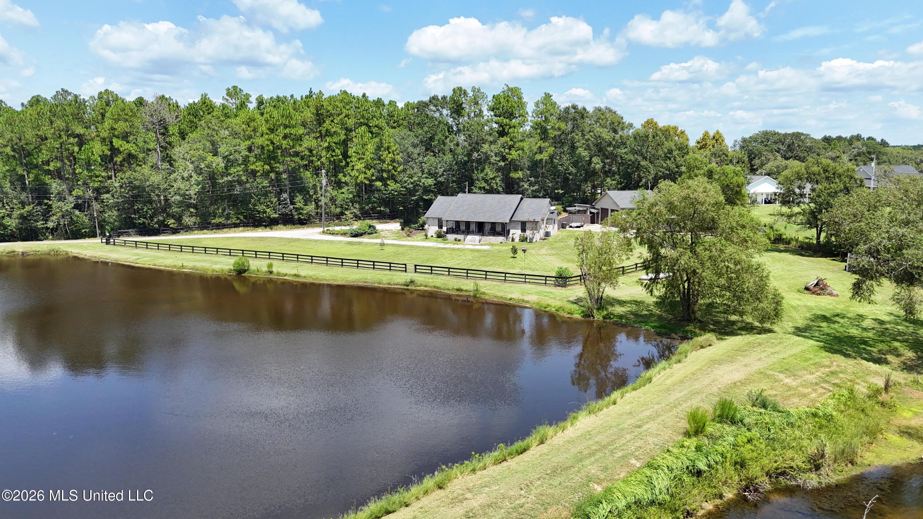17114 Doc Lizana Road Property Photo 3