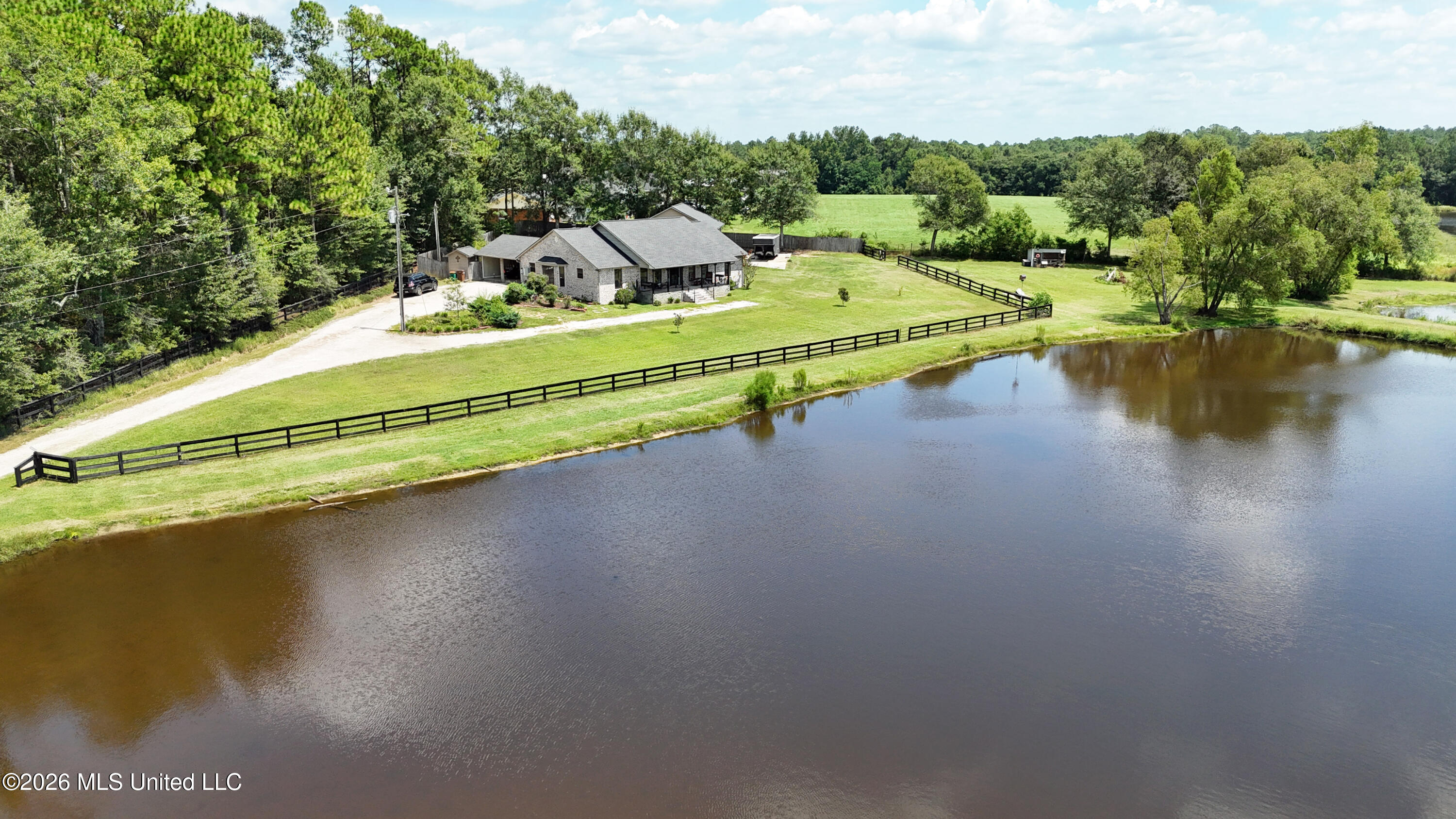 17114 Doc Lizana Road Property Photo 7