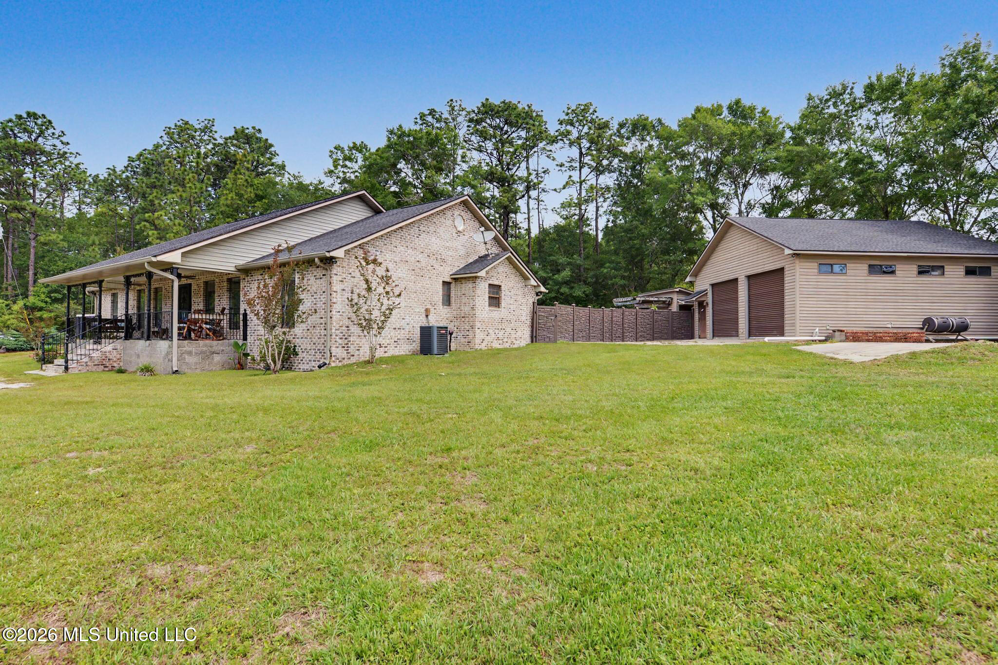 17114 Doc Lizana Road Property Photo 9