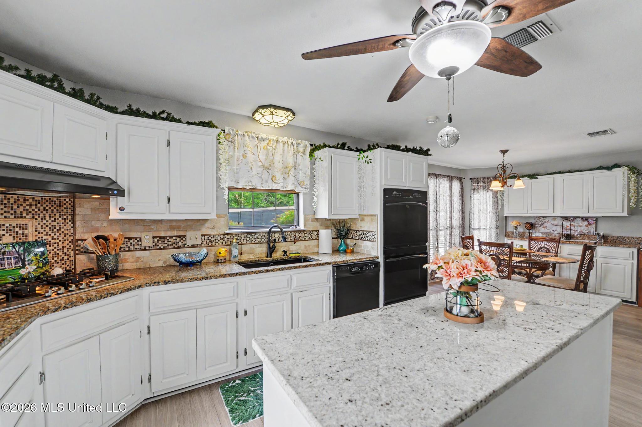 17114 Doc Lizana Road Property Photo 18
