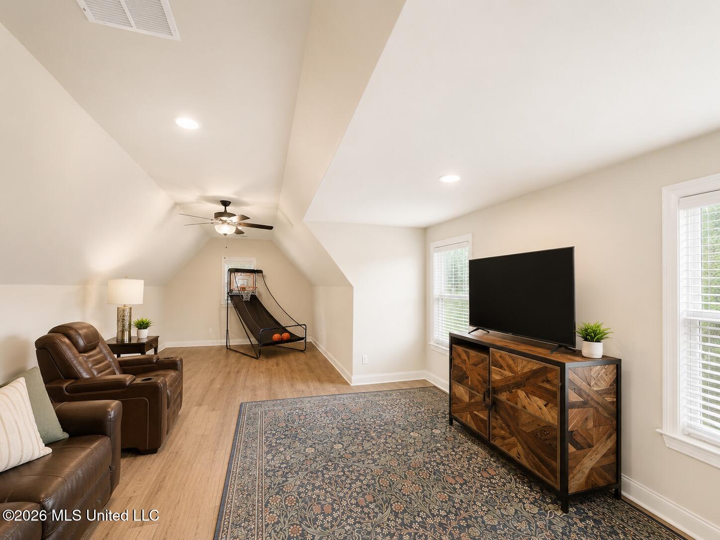 1724 Slocum Road Property Photo 15