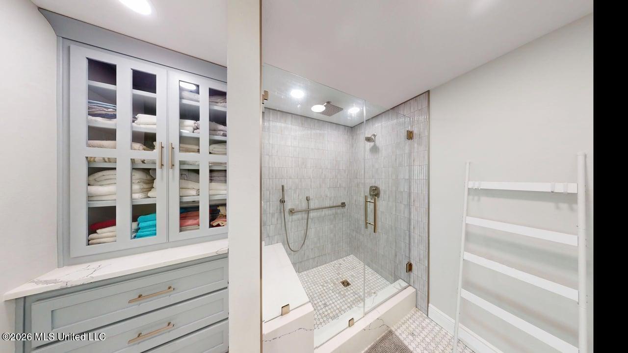 2230 Beach Drive Property Photo 22