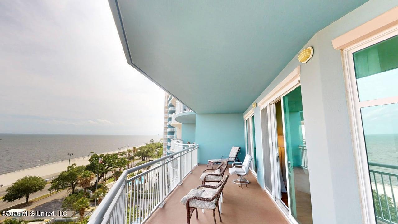 2230 Beach Drive Property Photo 33