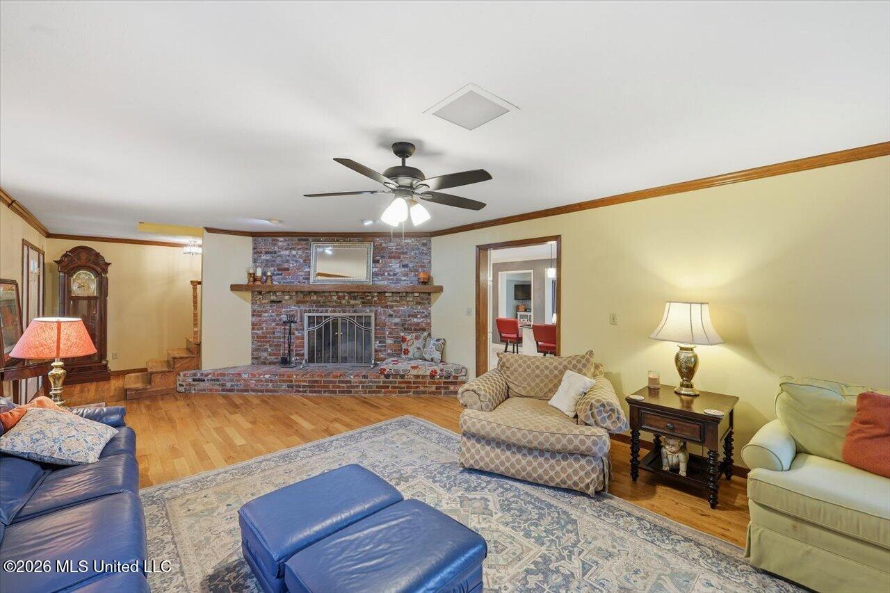 327 Clarkdell Road Property Photo 13