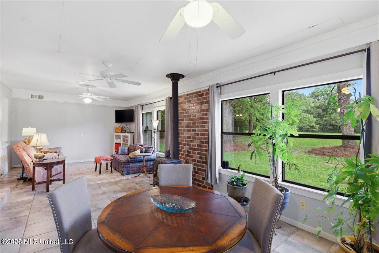 327 Clarkdell Road Property Photo 22