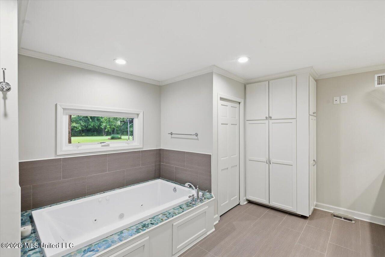 327 Clarkdell Road Property Photo 32