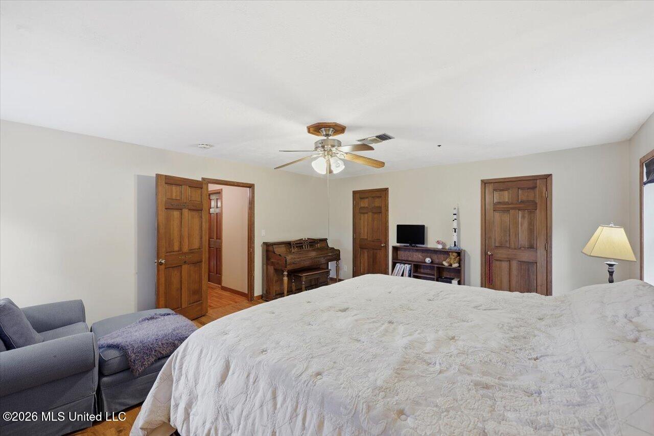 327 Clarkdell Road Property Photo 45