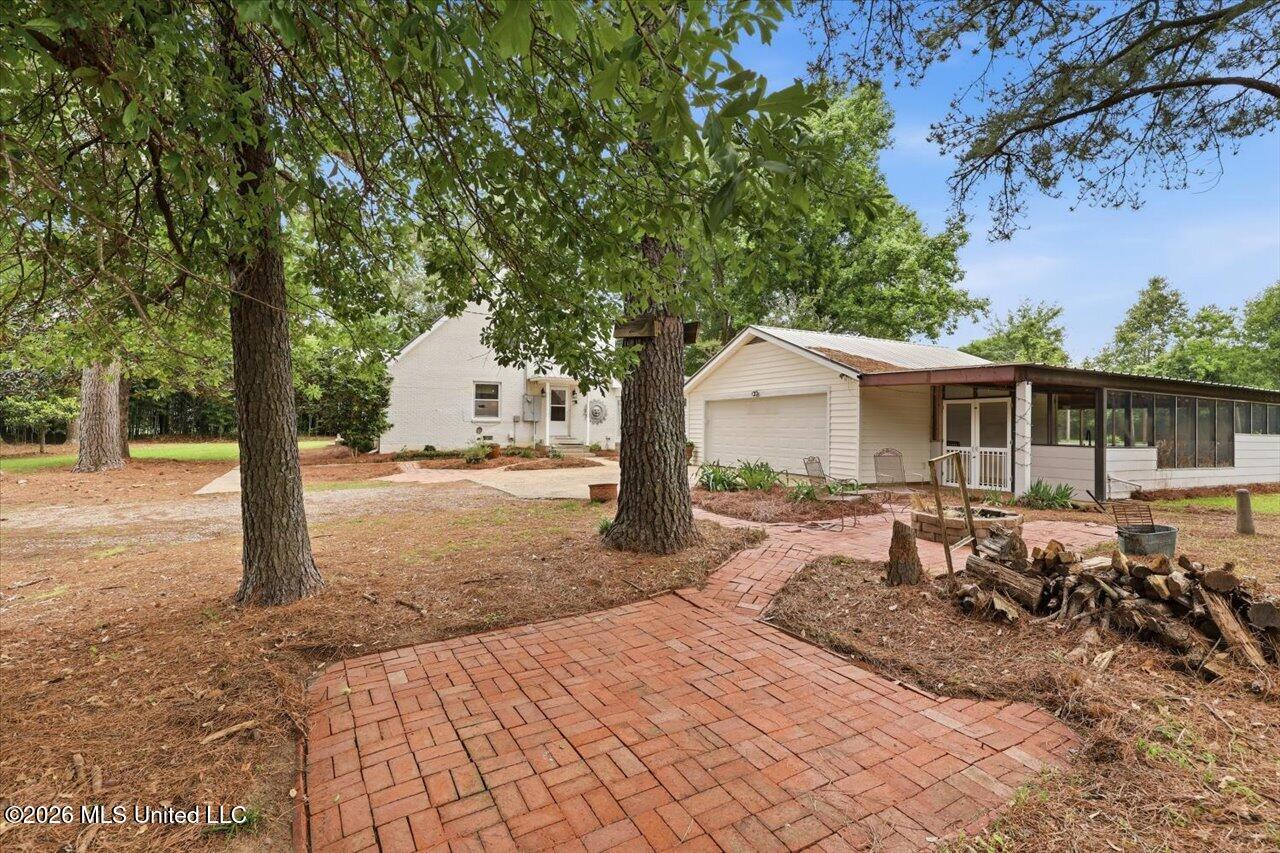 327 Clarkdell Road Property Photo 51