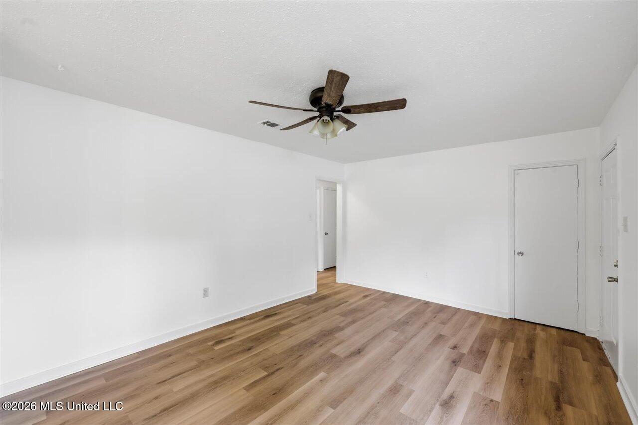 4251 Old Brandon Road Property Photo 8