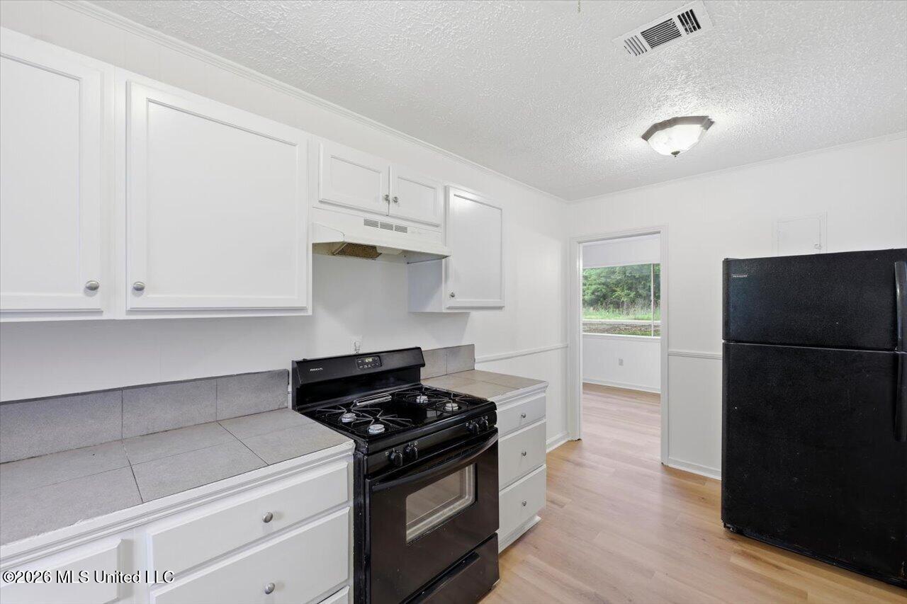 4251 Old Brandon Road Property Photo 11