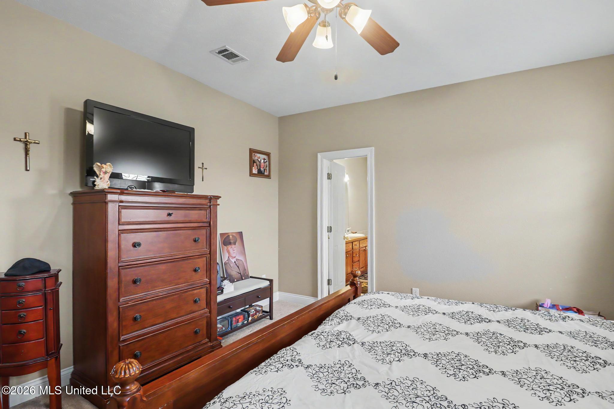 25 Apache Drive Property Photo 15