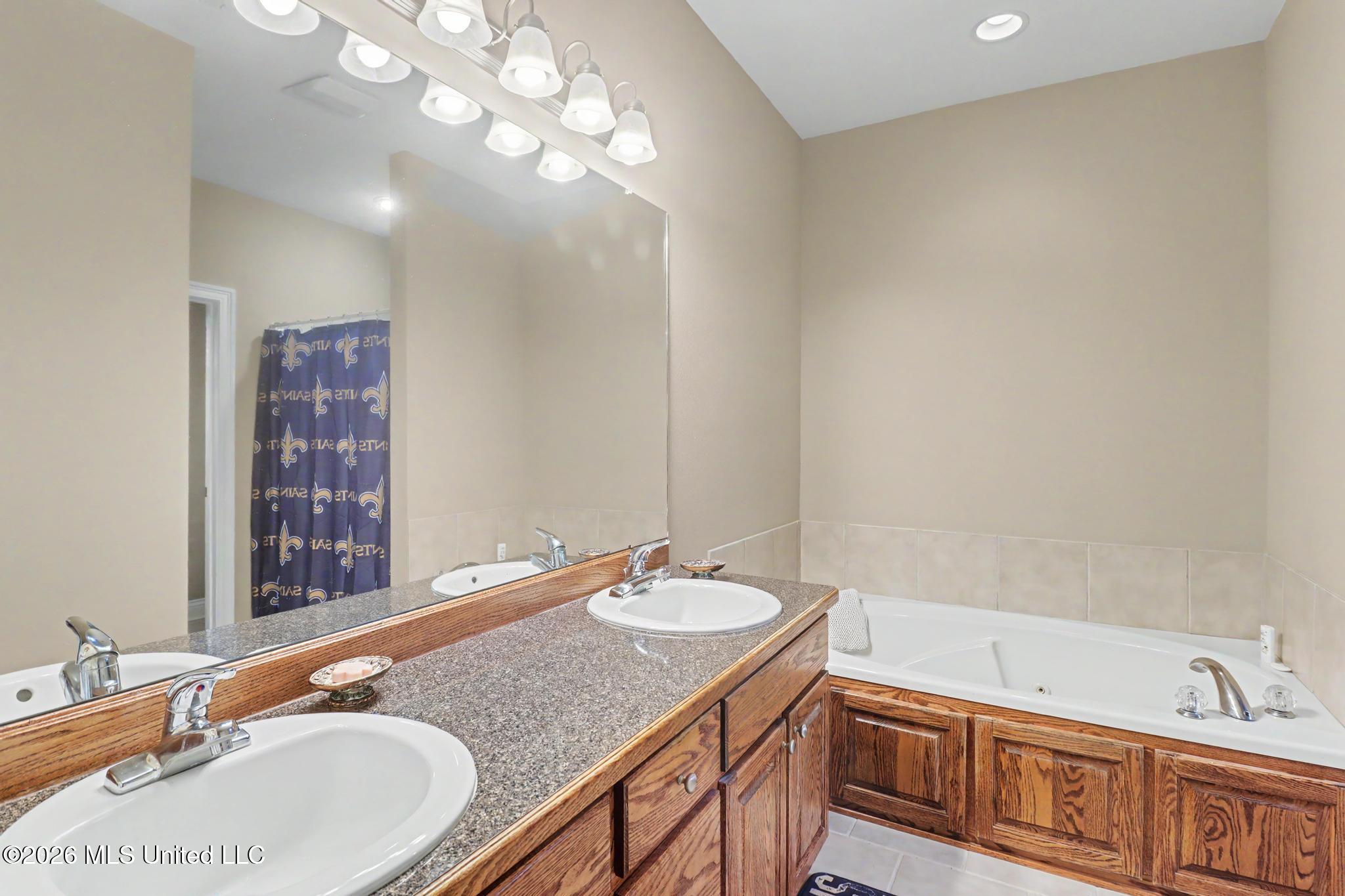 25 Apache Drive Property Photo 17