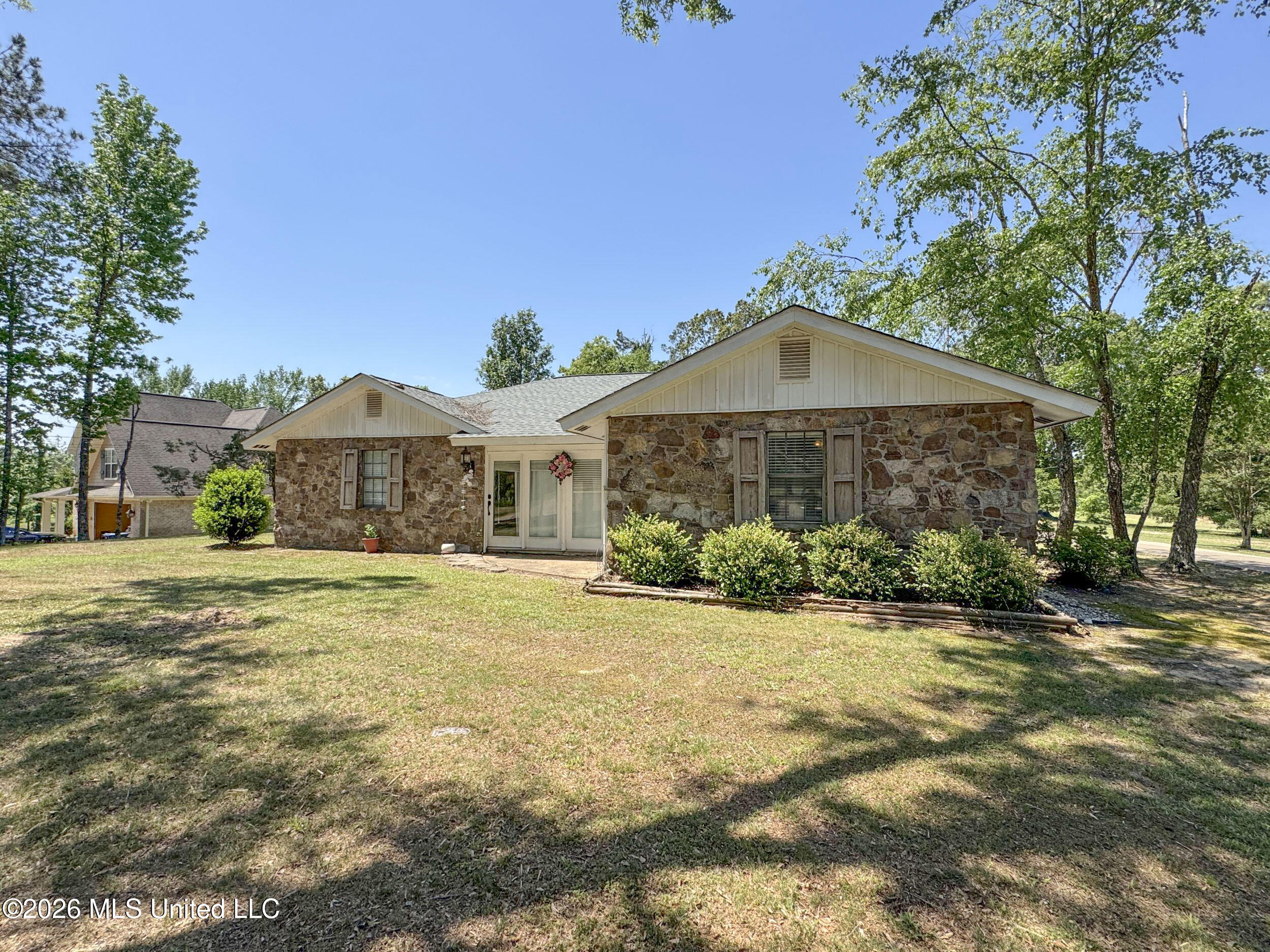 415 Woodland Road Property Photo 33