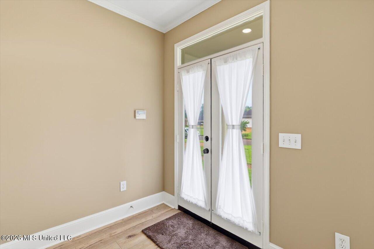 217 Pecan Circle Property Photo 5