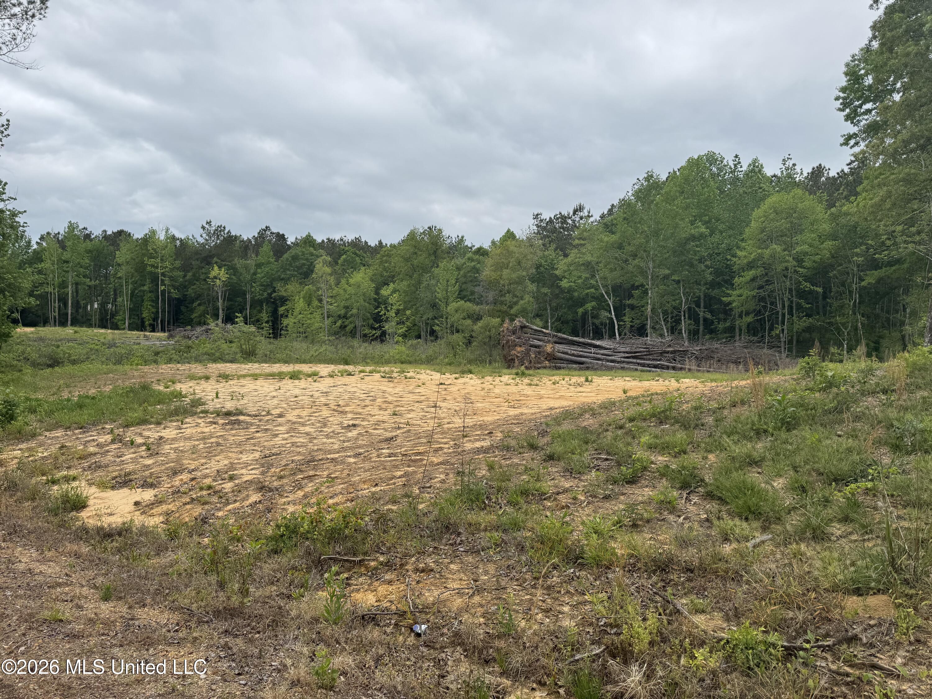 Ne Allred Road Property Photo 2