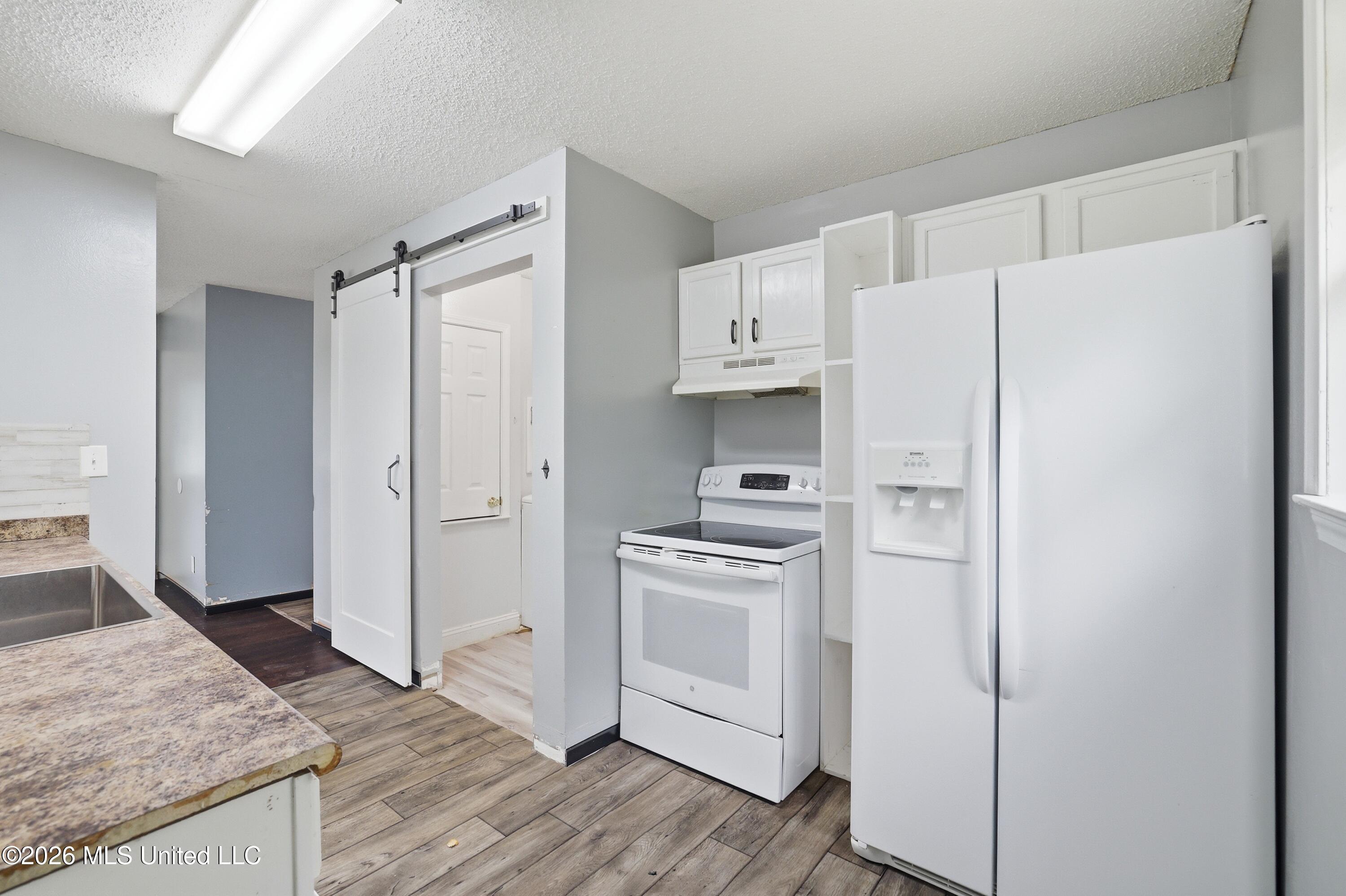 8621 Old Stage Road Property Photo 9