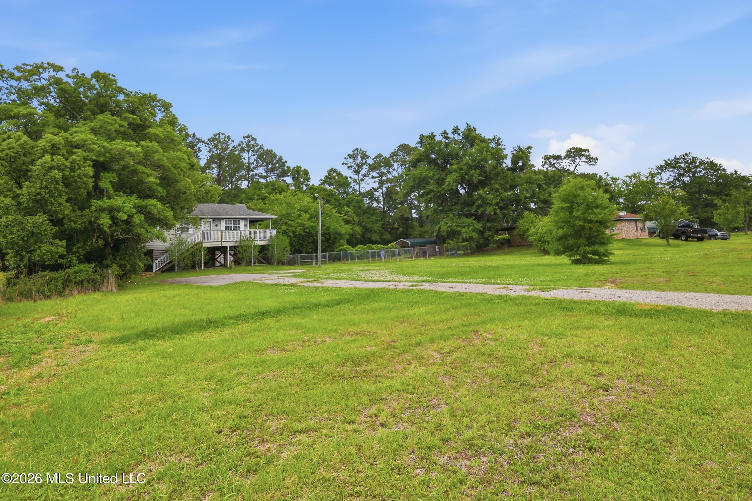 8621 Old Stage Road Property Photo 28