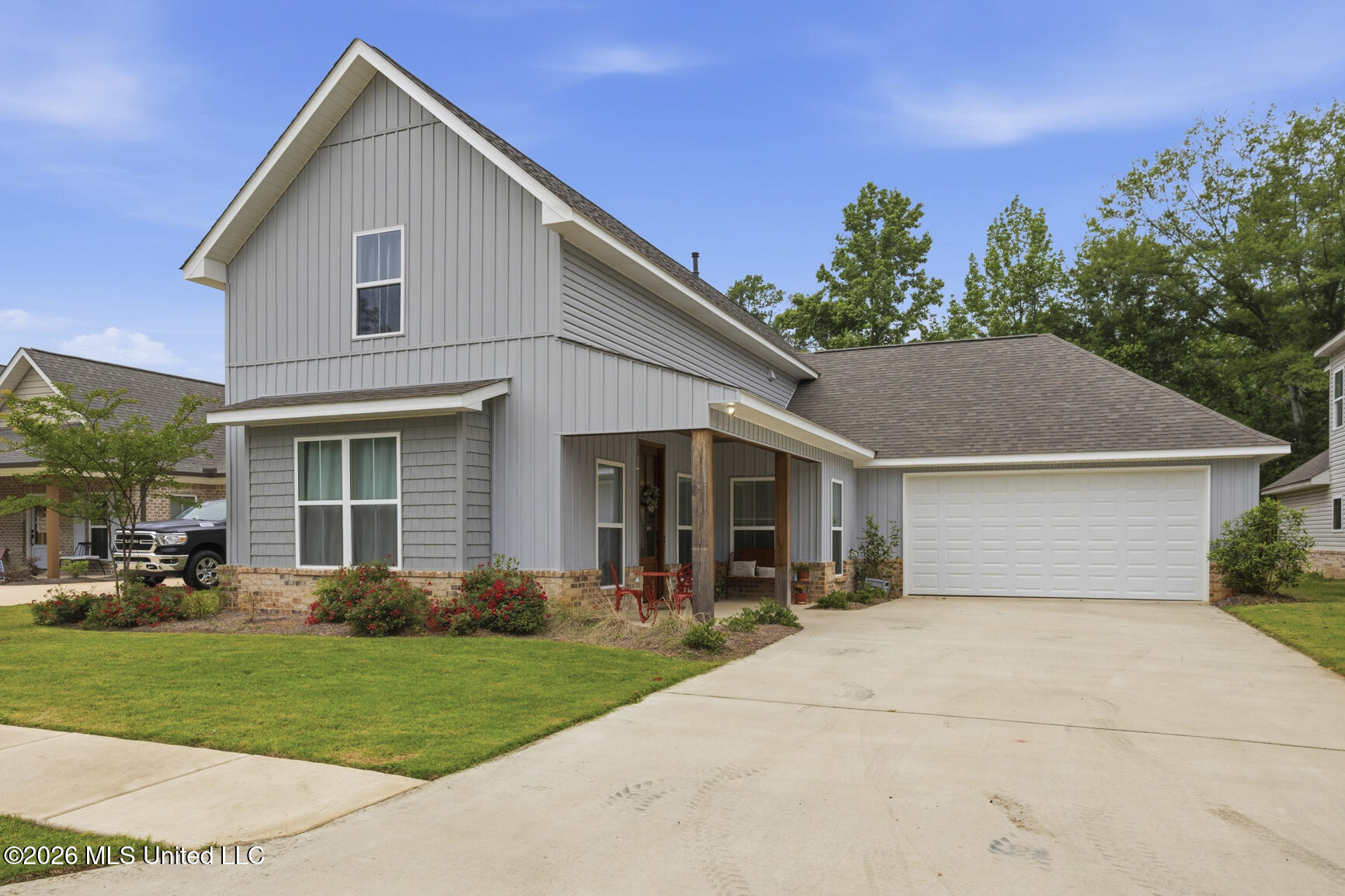 111 Colebrooke Cove Property Photo 2