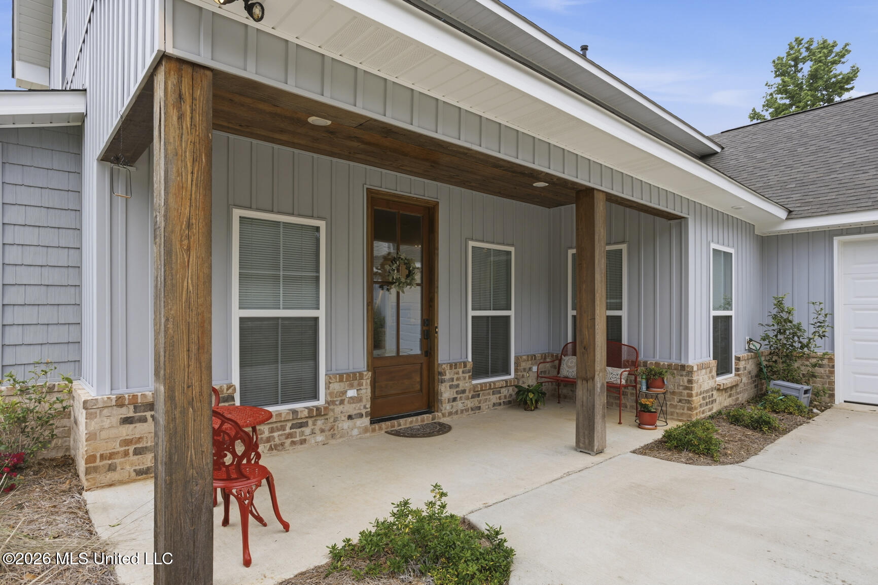 111 Colebrooke Cove Property Photo 3