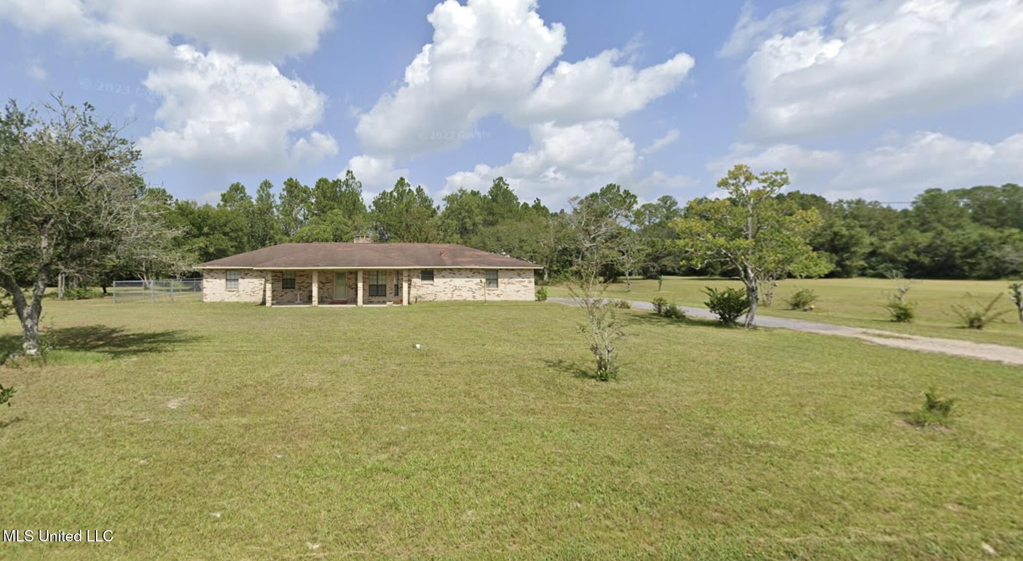 6316 Dobson Road Property Photo 10