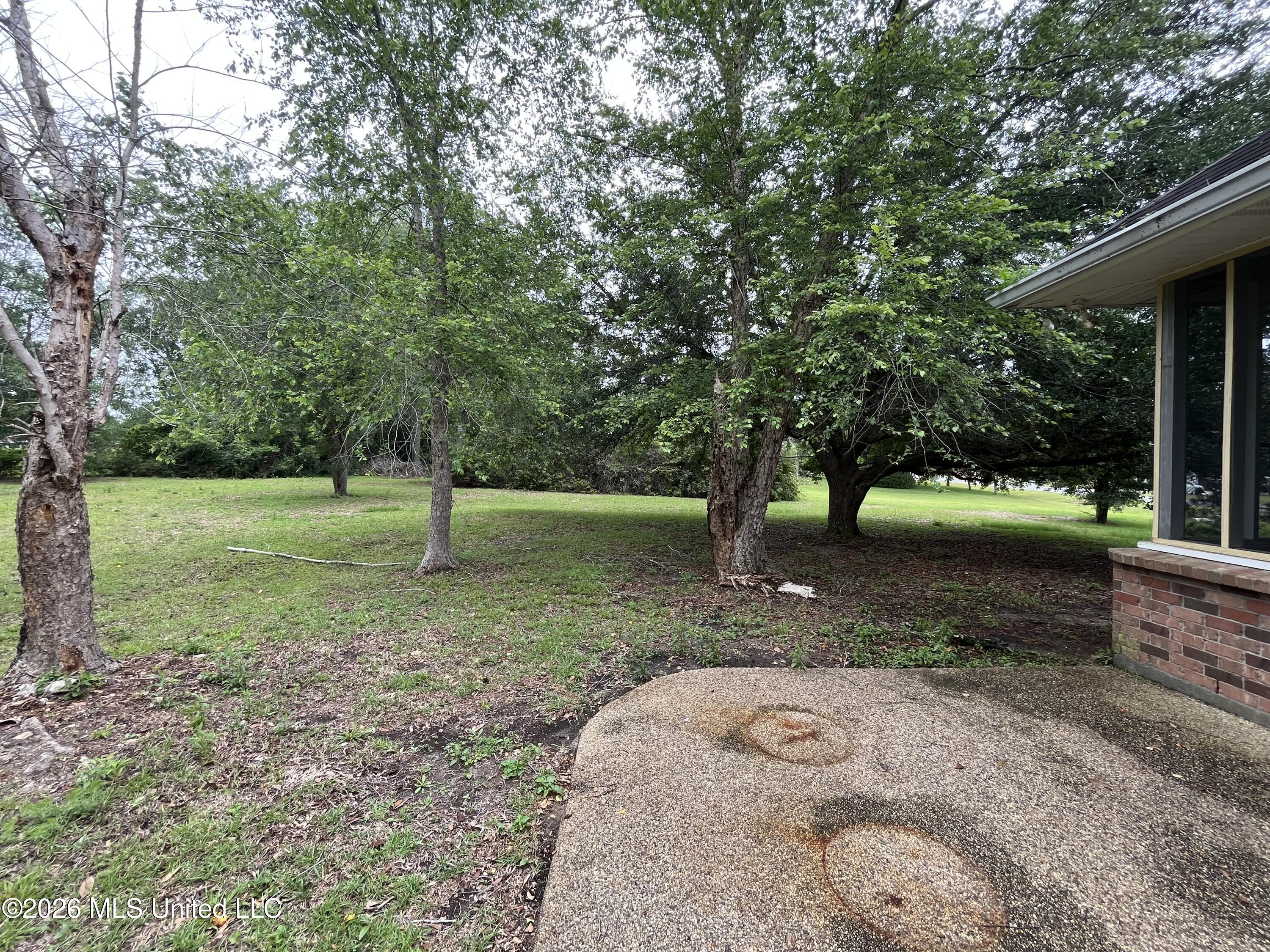 82 N Hill Drive Property Photo 15