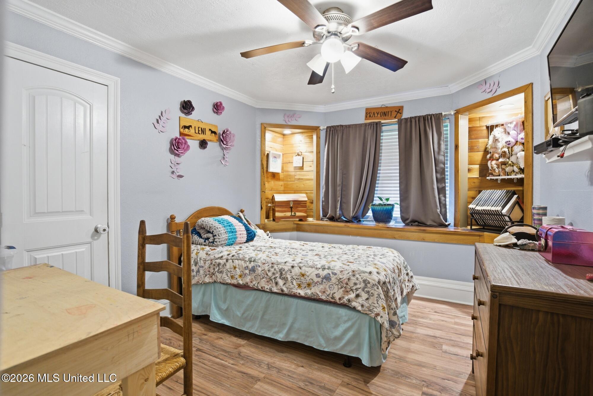 621 Flora Avenue Property Photo 18