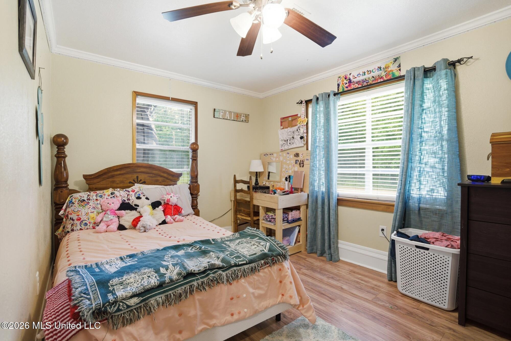 621 Flora Avenue Property Photo 21