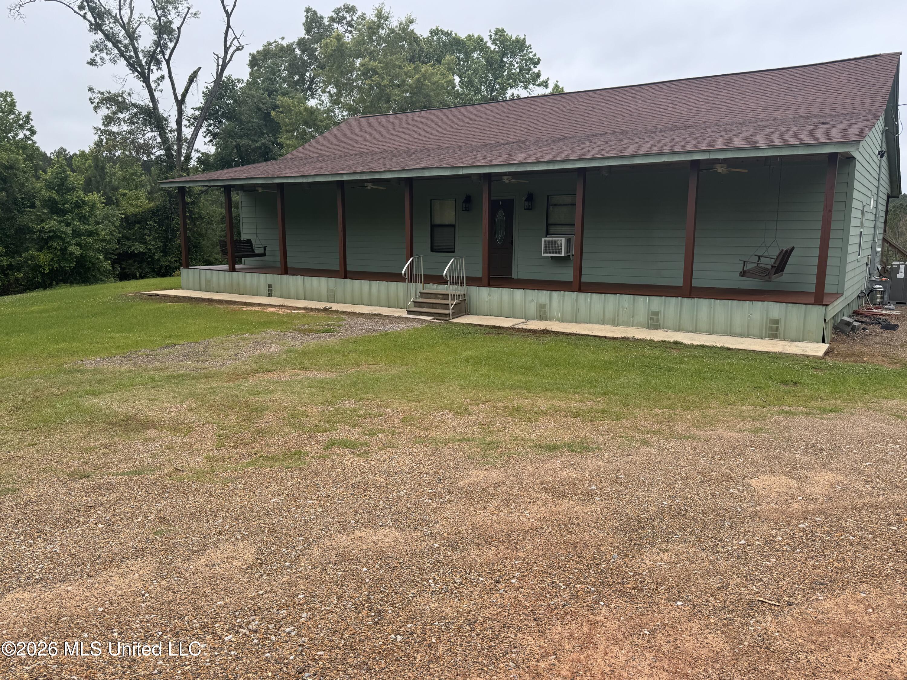 956 Franklin Road Property Photo 13