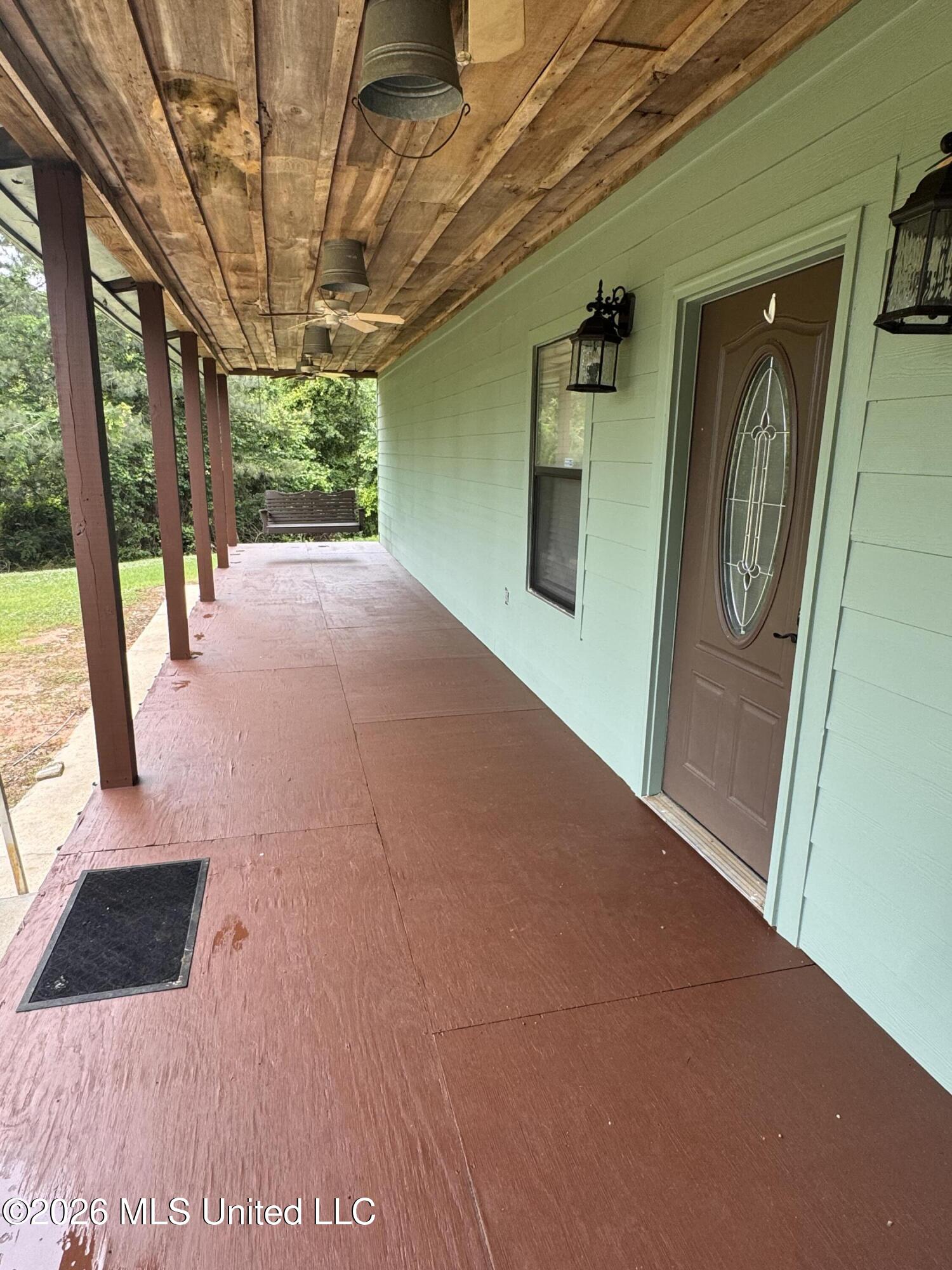 956 Franklin Road Property Photo 14
