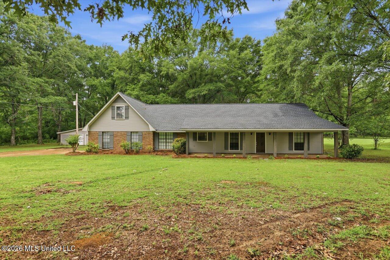 6122 Kaybrook Drive Property Photo 2