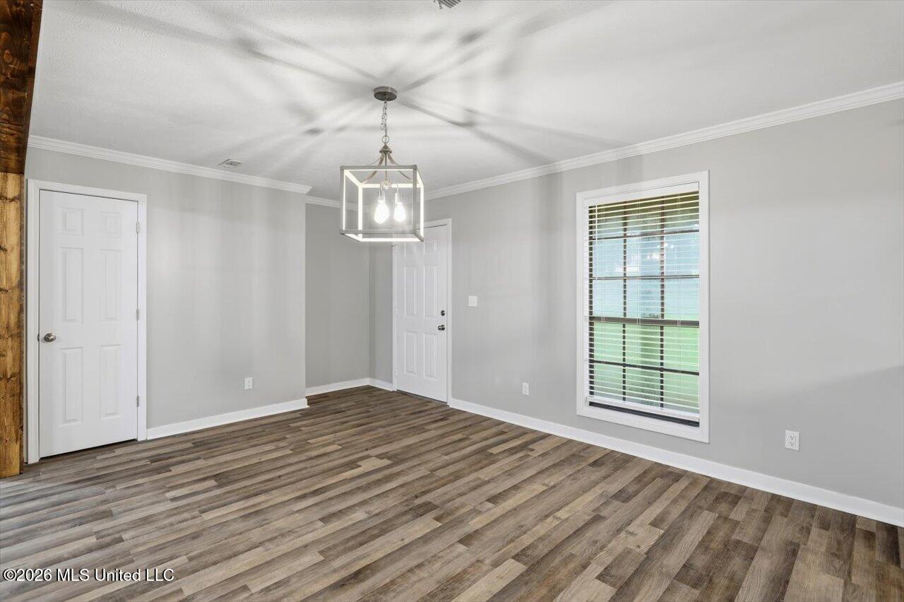 6122 Kaybrook Drive Property Photo 8