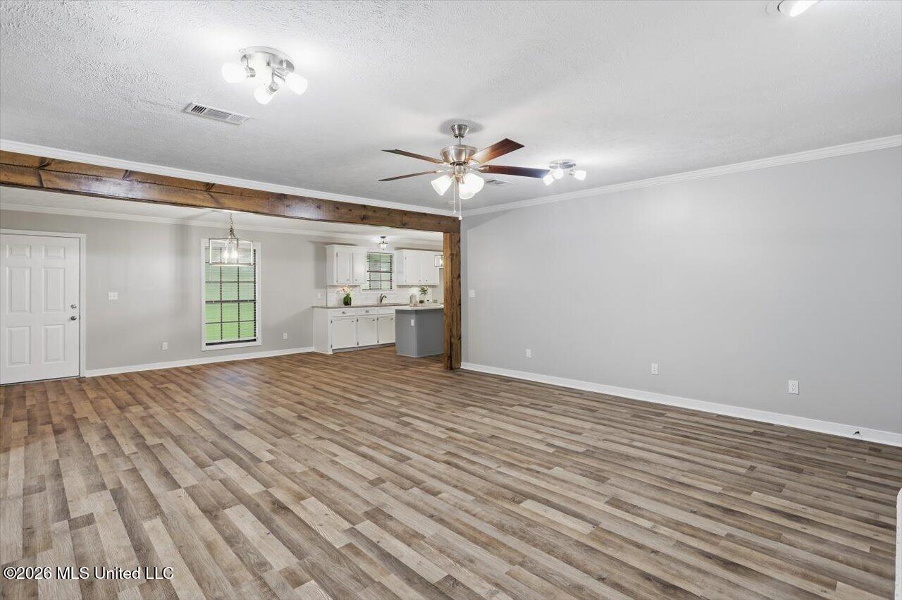 6122 Kaybrook Drive Property Photo 10