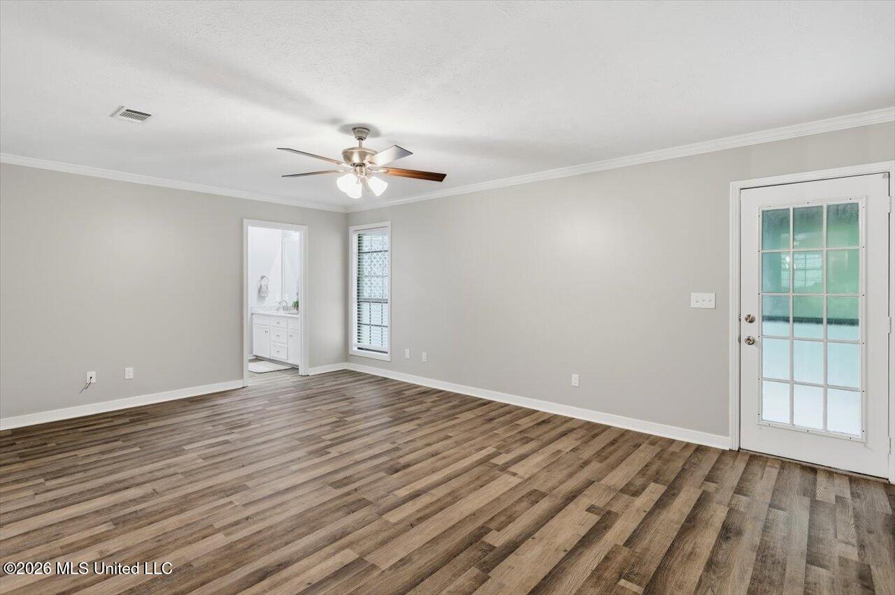 6122 Kaybrook Drive Property Photo 20