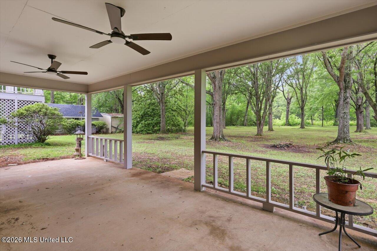 6122 Kaybrook Drive Property Photo 37