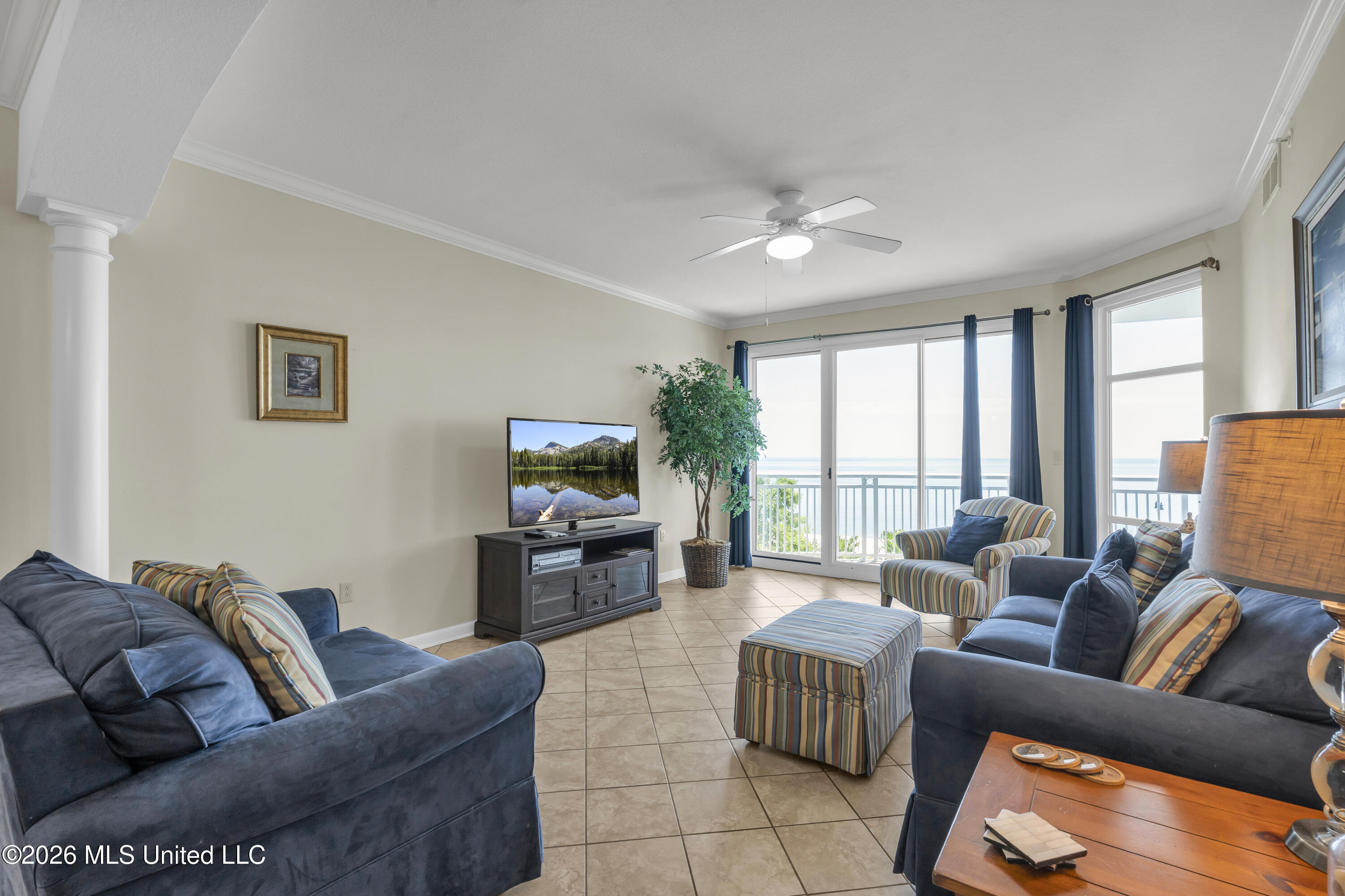 2230 Beach Drive Property Photo 4