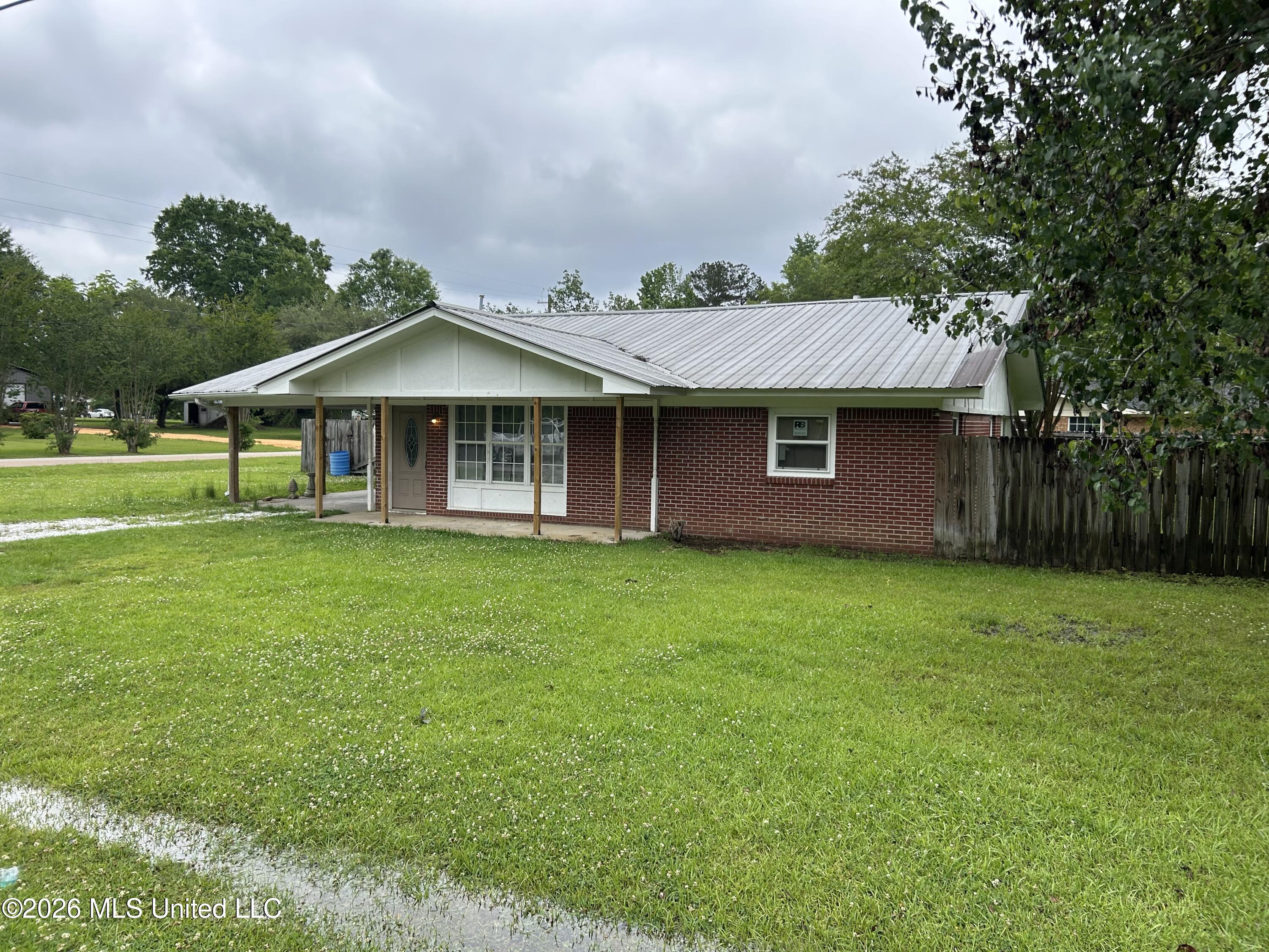 601 Virgil Street Property Photo 2