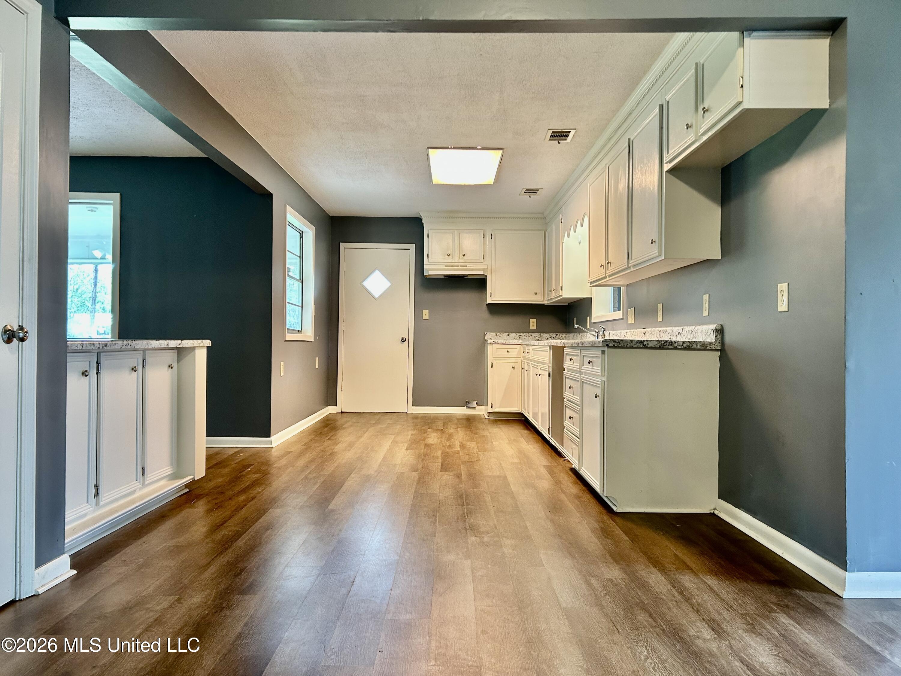 601 Virgil Street Property Photo 13