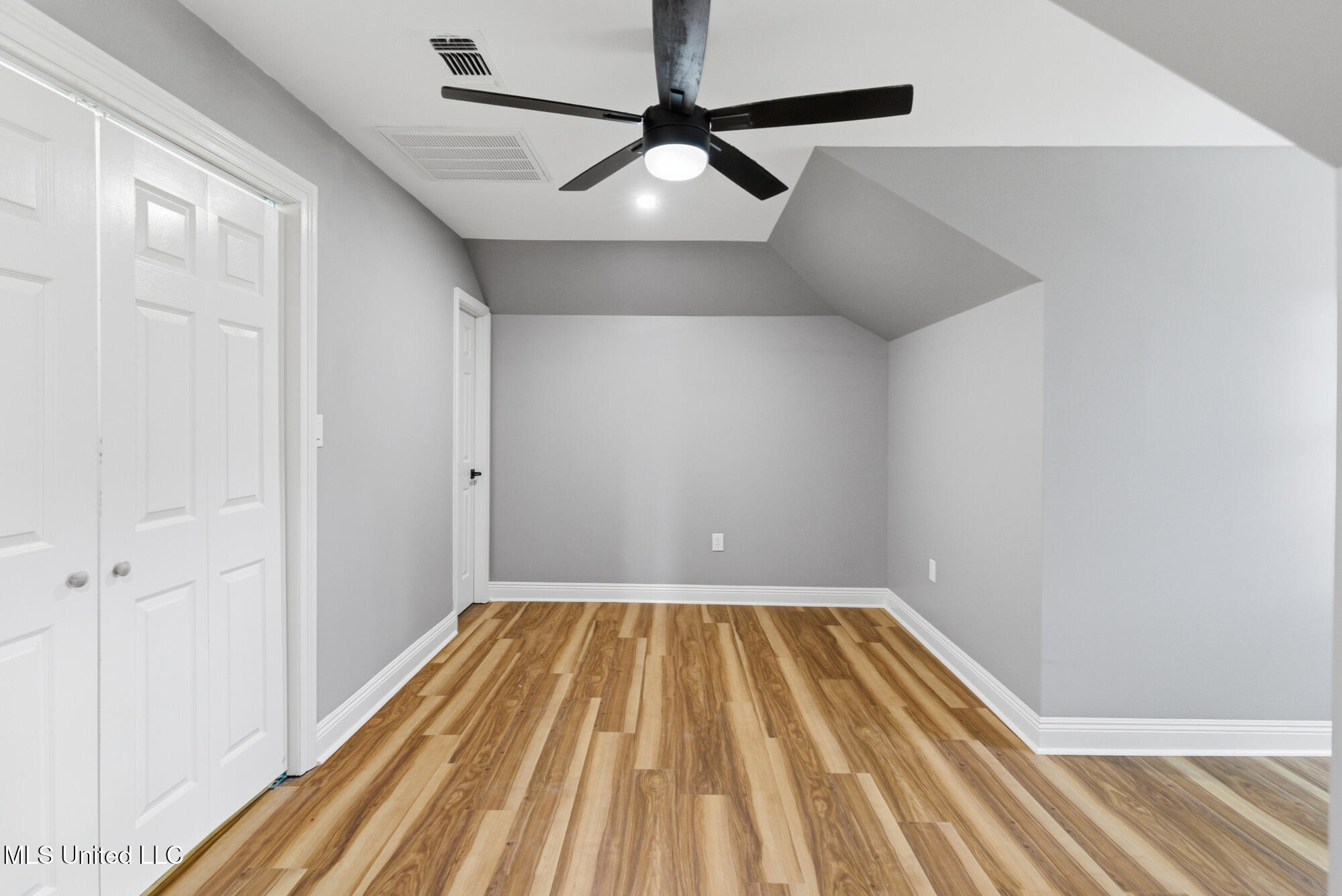596 Cole Road Property Photo 33