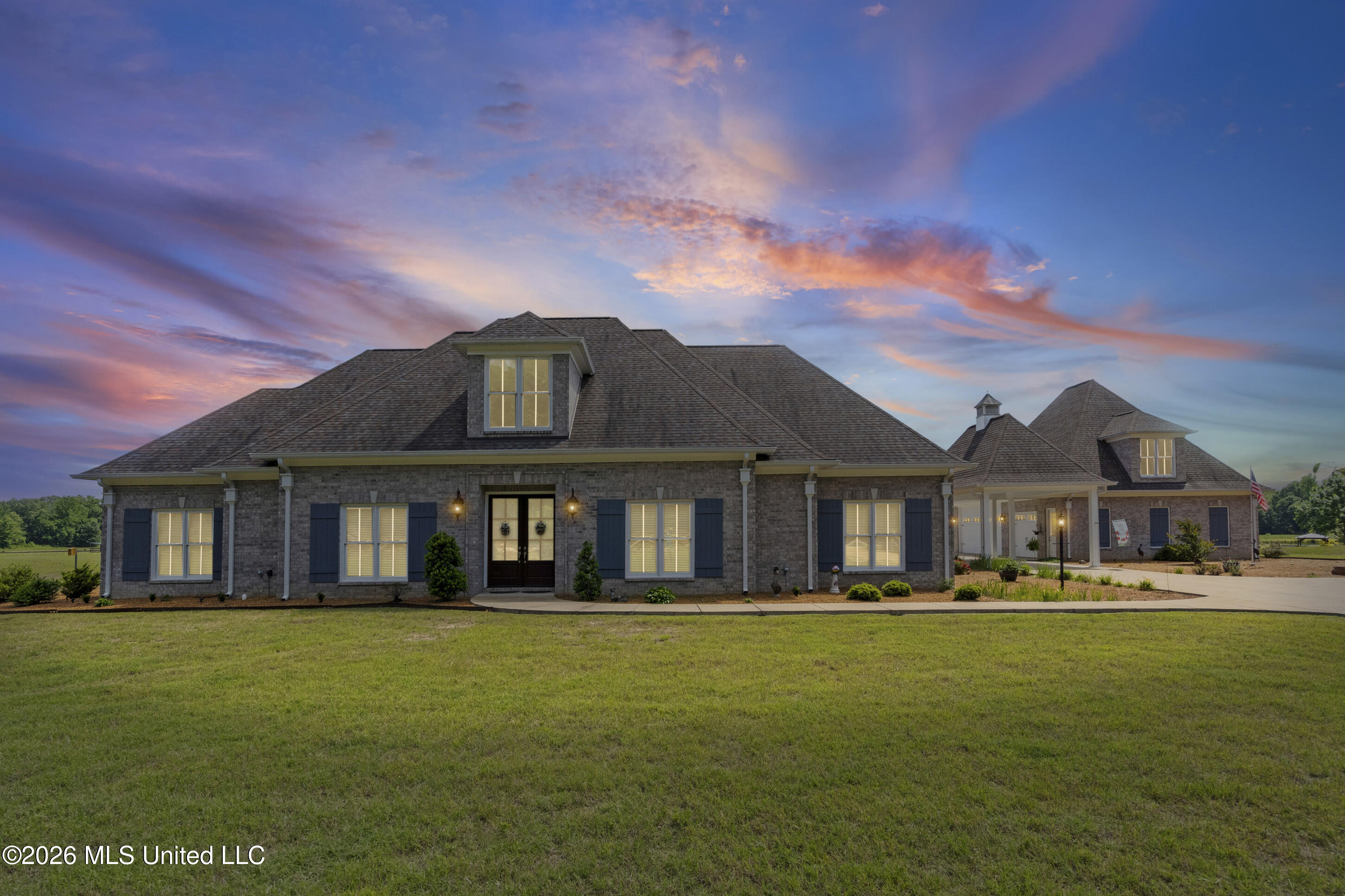 178 Addison Lane Property Photo 4