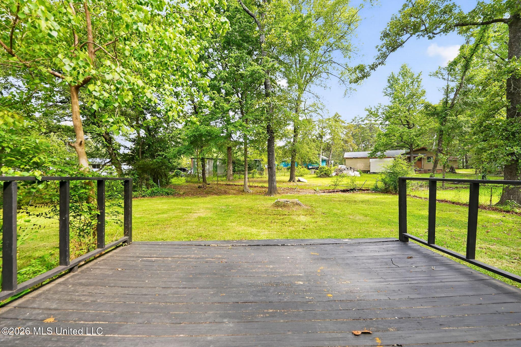 330 Mary Ann Drive Property Photo 7