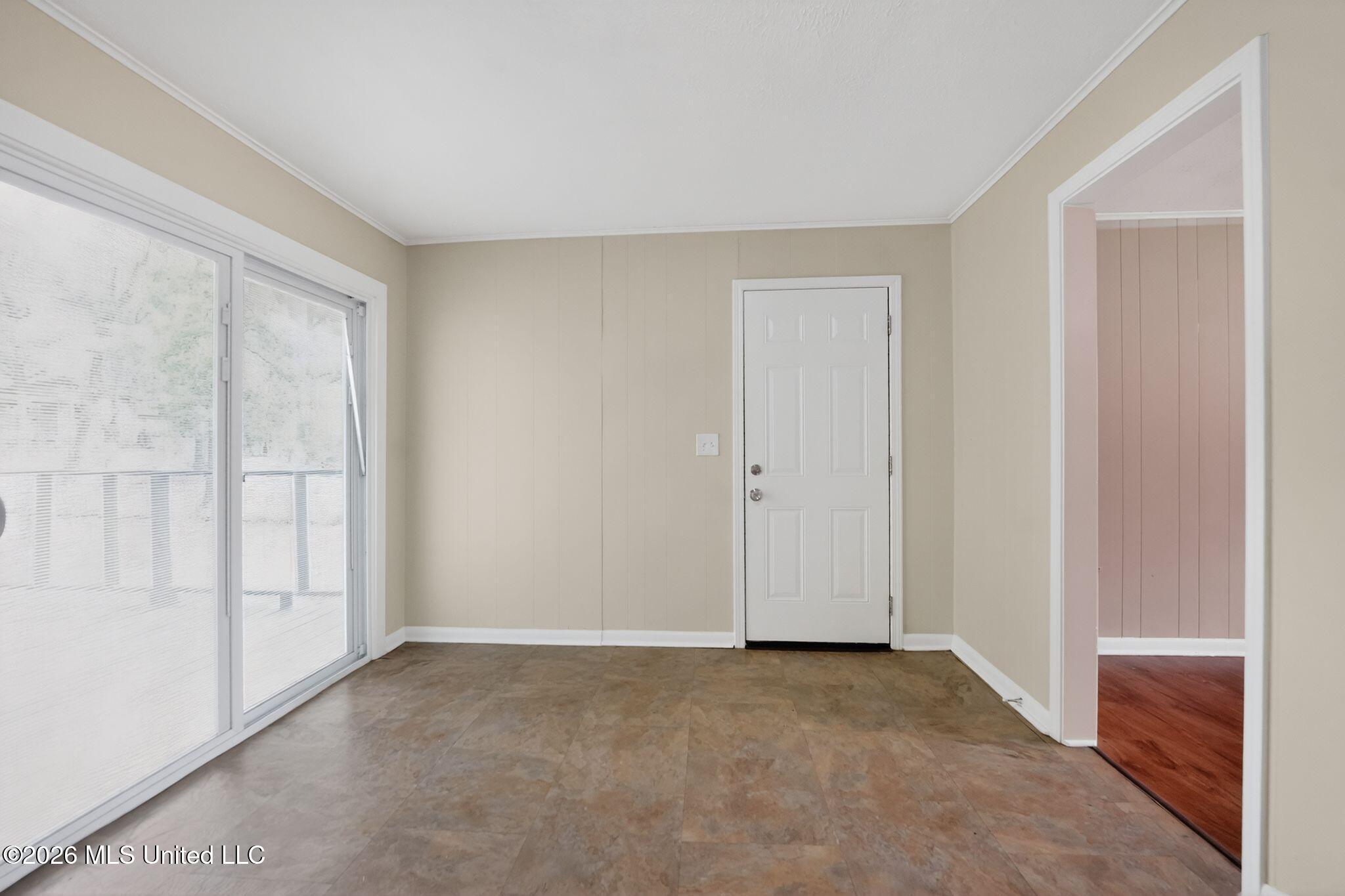 330 Mary Ann Drive Property Photo 14